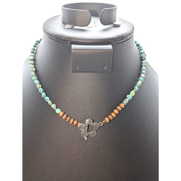 Turquoise Wood Bead Silver Tone Flower Toggle 15" Choker Necklace - Picture 6 of 6